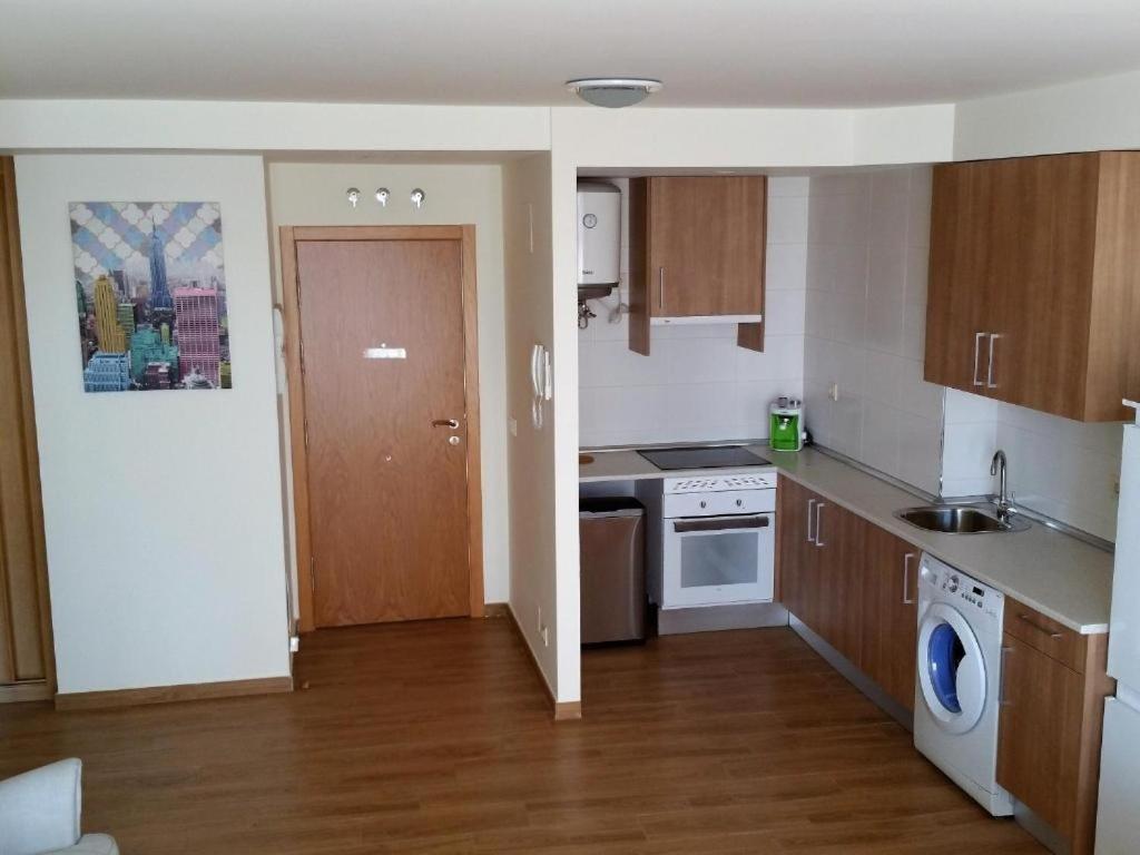 Apartamentos Urgel Madryt Zewnętrze zdjęcie