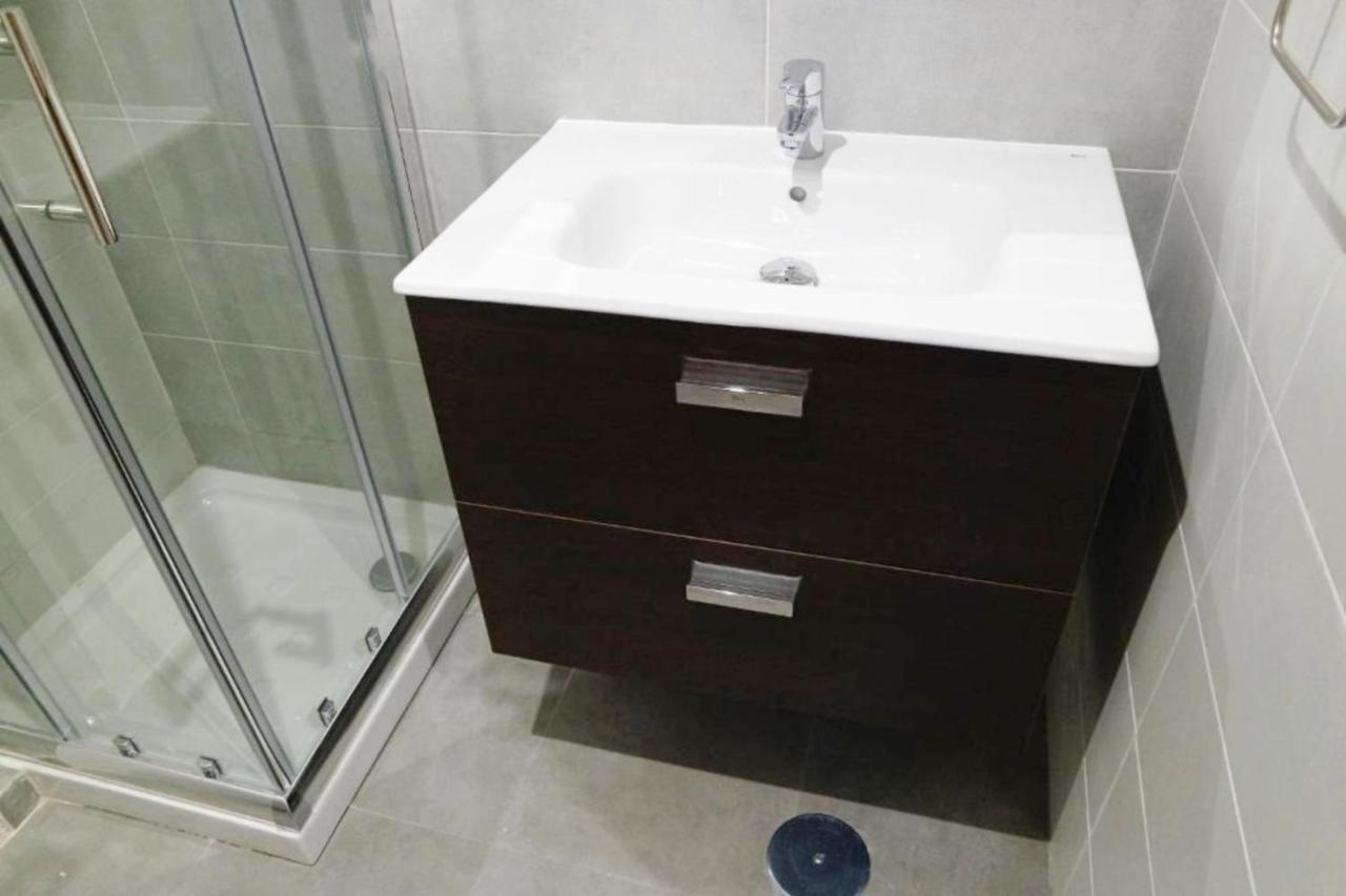 Apartamentos Urgel Madryt Zewnętrze zdjęcie